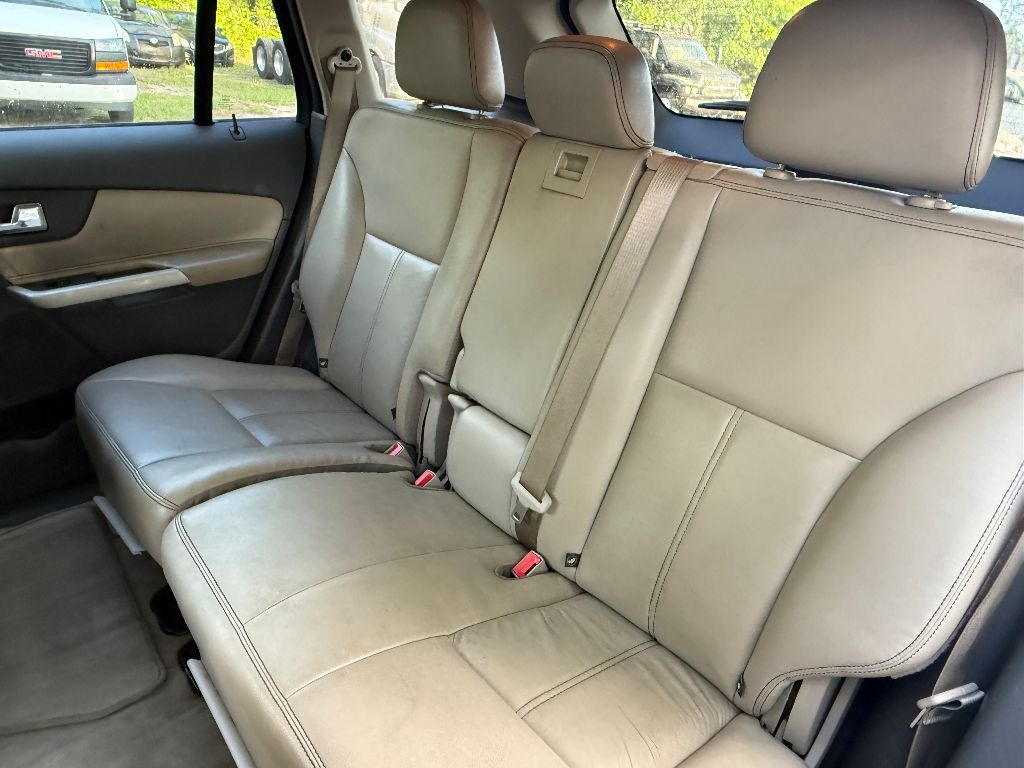 2011 Ford Edge SEL photo