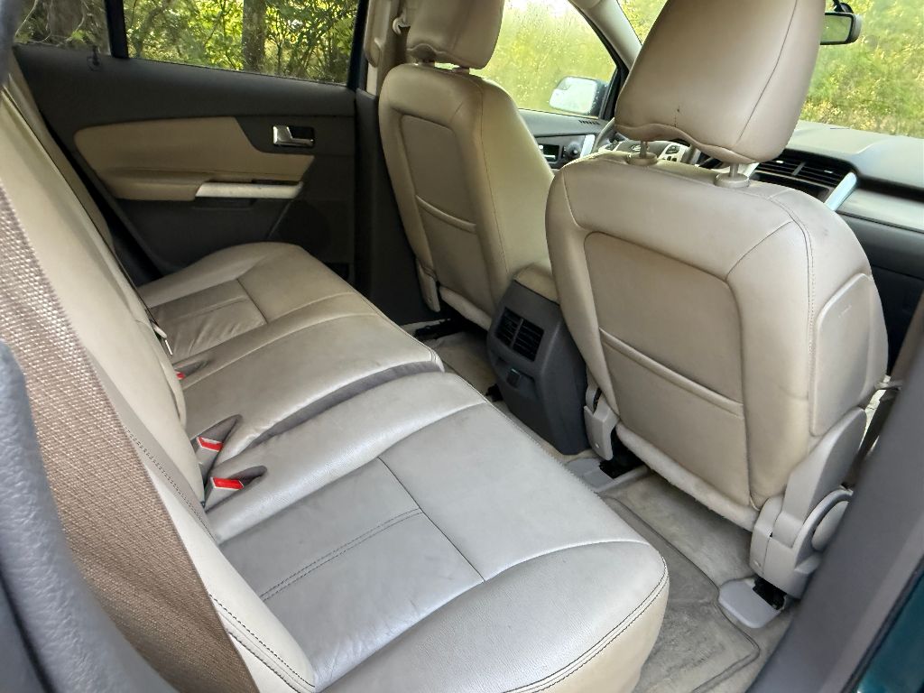 2011 Ford Edge SEL photo