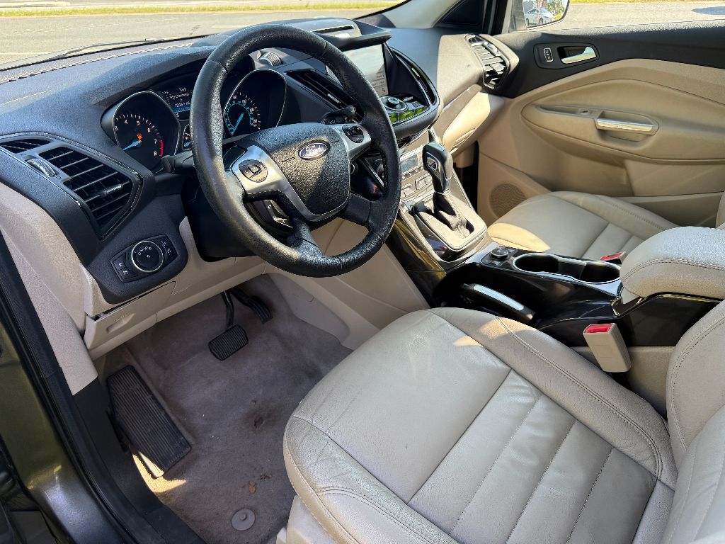 2016 Ford Escape Titanium photo