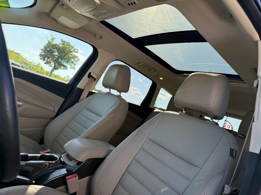 2016 Ford Escape Titanium photo