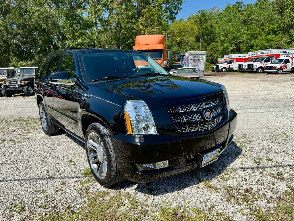 2013 Cadillac Escalade Premium photo