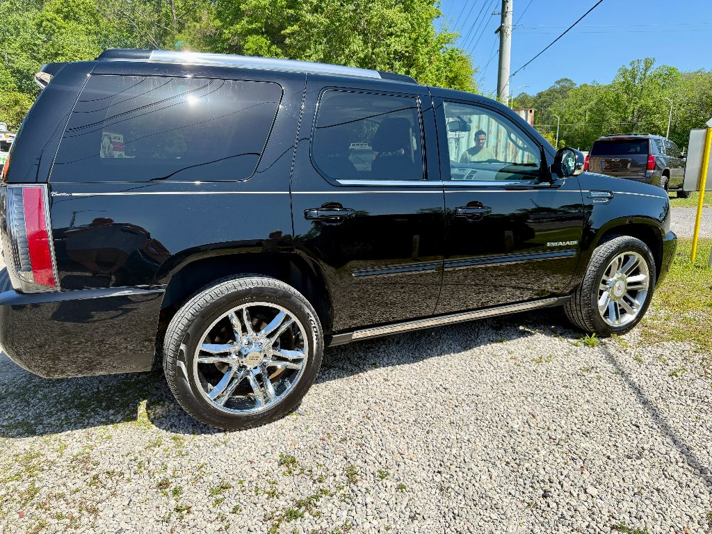 2013 Cadillac Escalade Premium photo