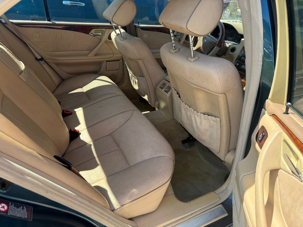 2002 Mercedes-Benz E-Class E320 photo
