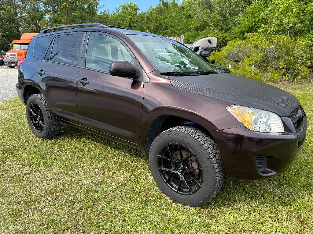 2011 Toyota RAV4 photo