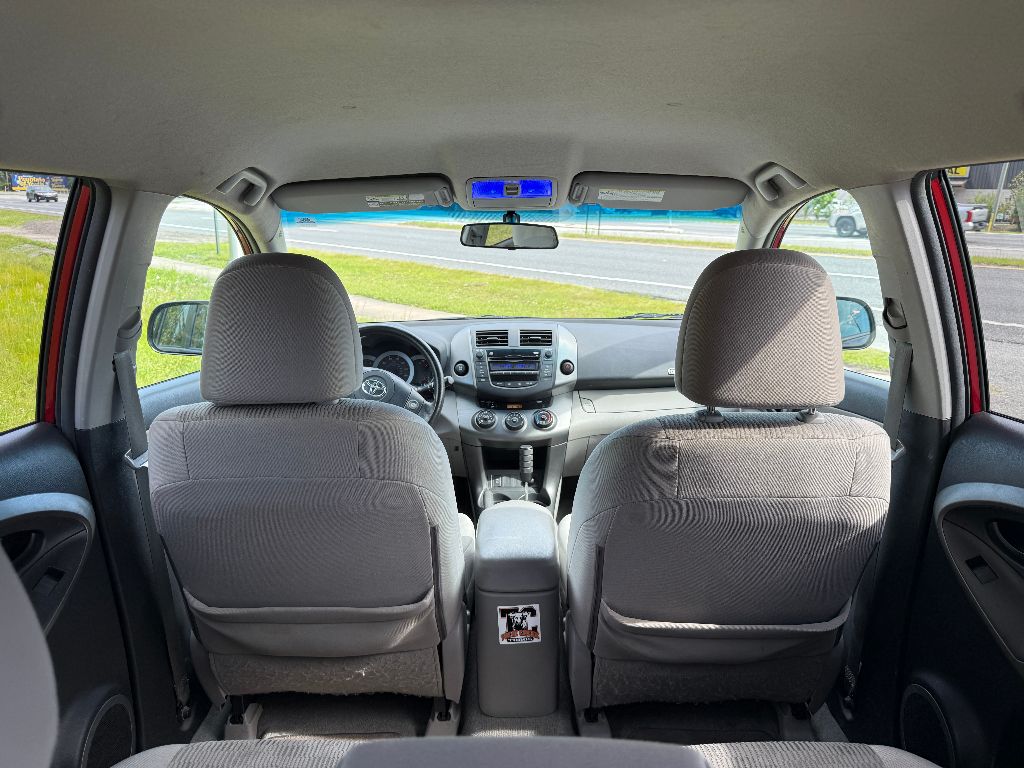 2011 Toyota RAV4 photo