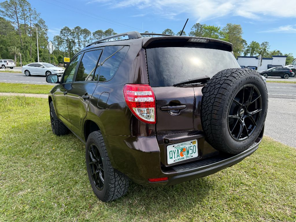 2011 Toyota RAV4 photo