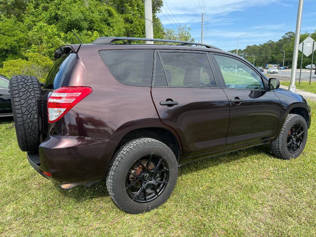 2011 Toyota RAV4 photo