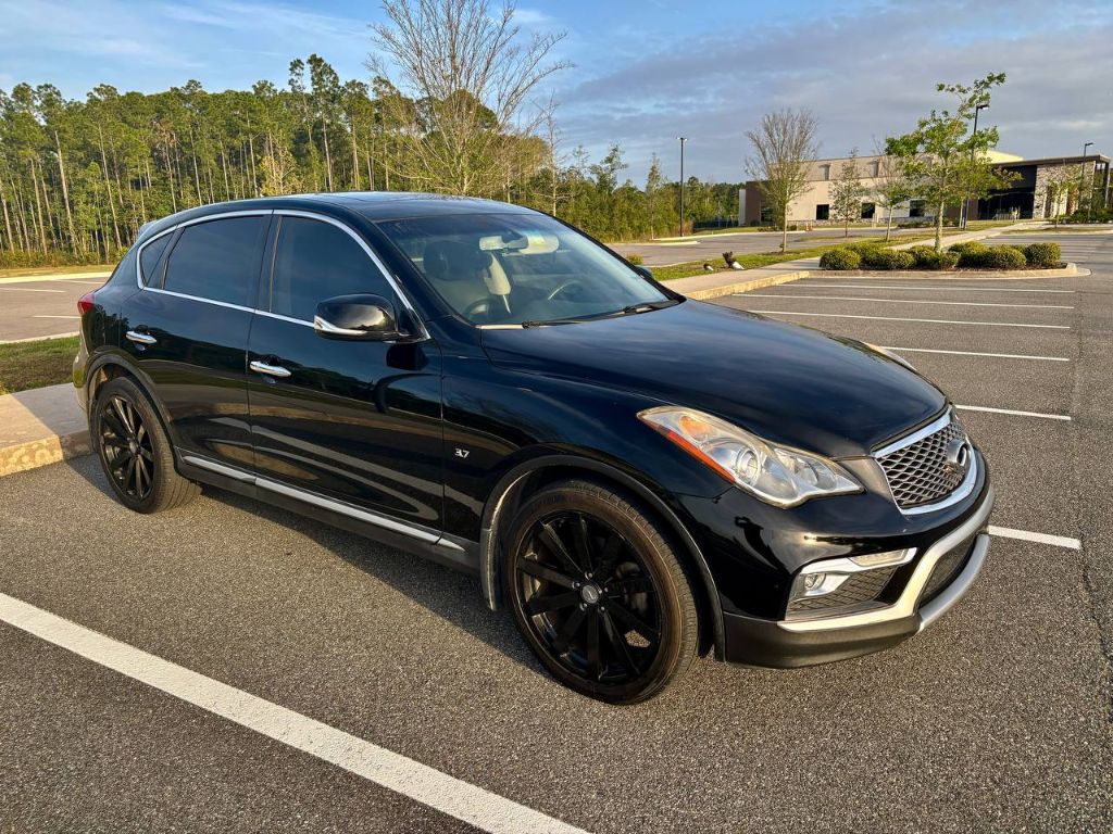 2017 Infiniti QX50  photo
