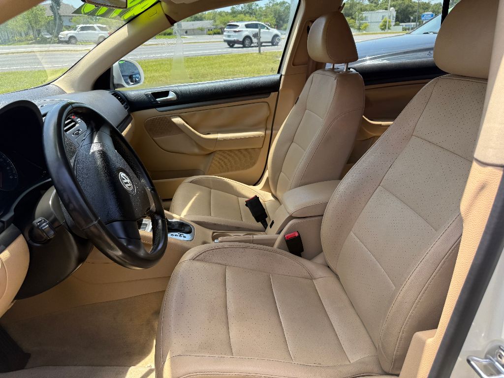 2008 Volkswagen Jetta SE photo