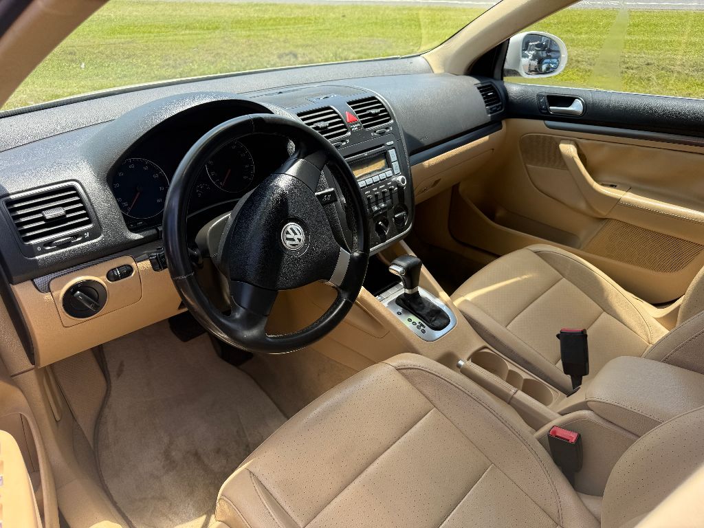 2008 Volkswagen Jetta SE photo