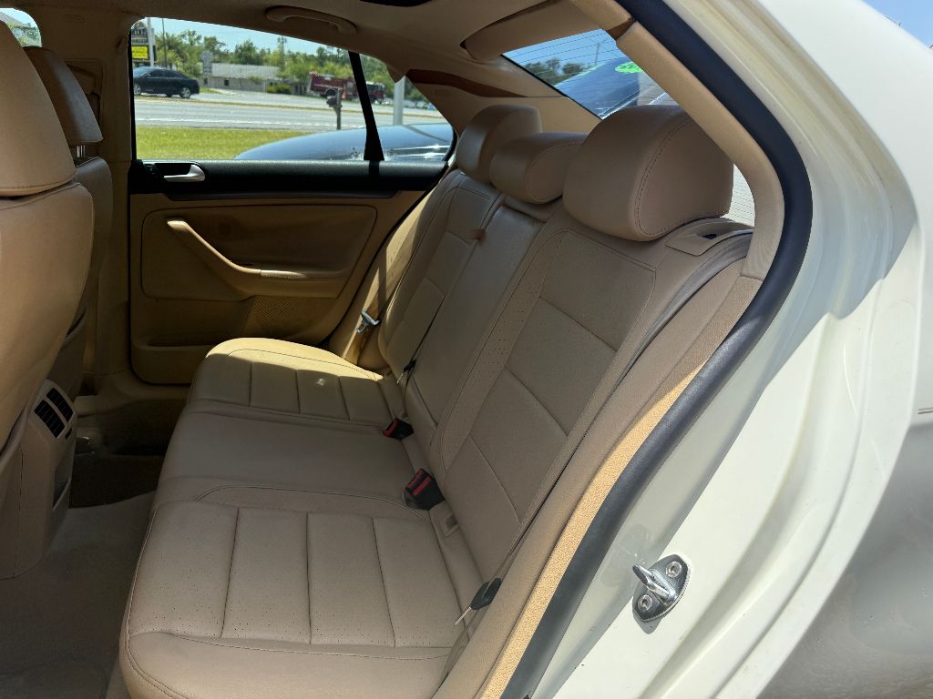 2008 Volkswagen Jetta SE photo