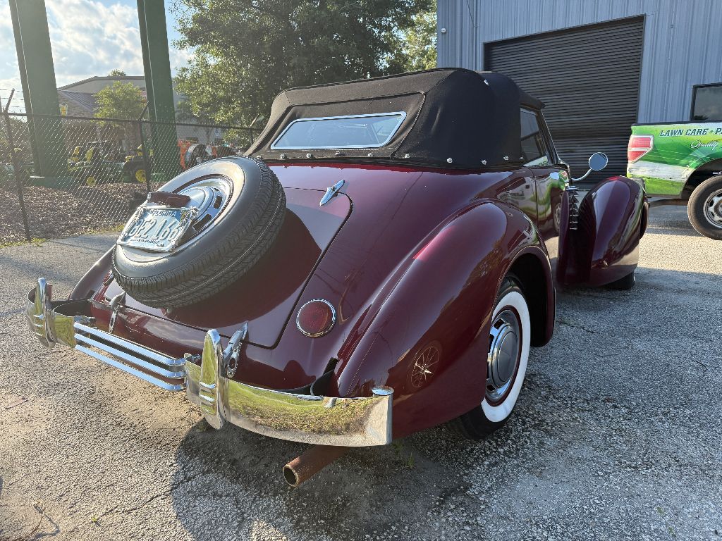 1965 Cord 8/10 - $17,995