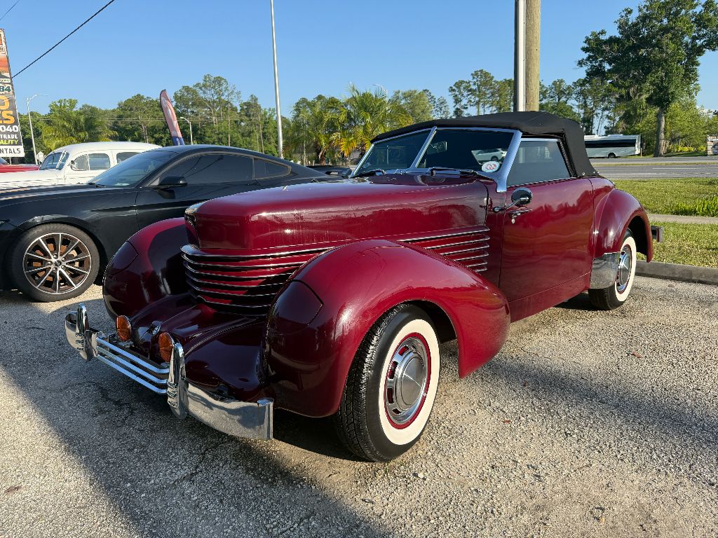 1965 Cord 8/10 - $17,995