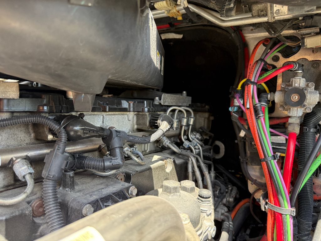 2015 Freightliner Cascadia - $16,995