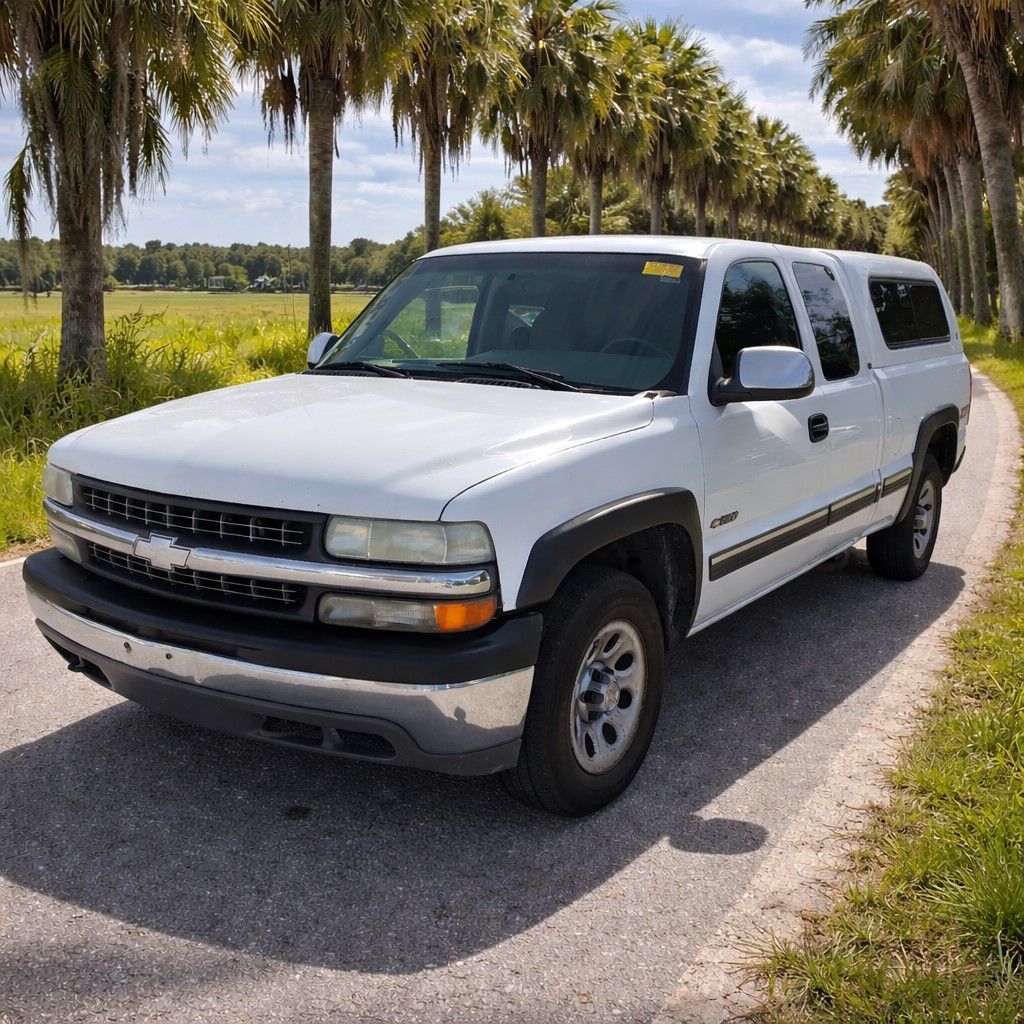 2000 Chevrolet Silverado 1500 - $3,995