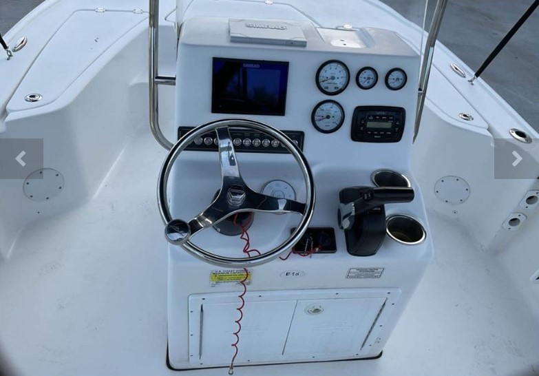 2022 TIDEWATER 1910 BAY MAX - $34,500