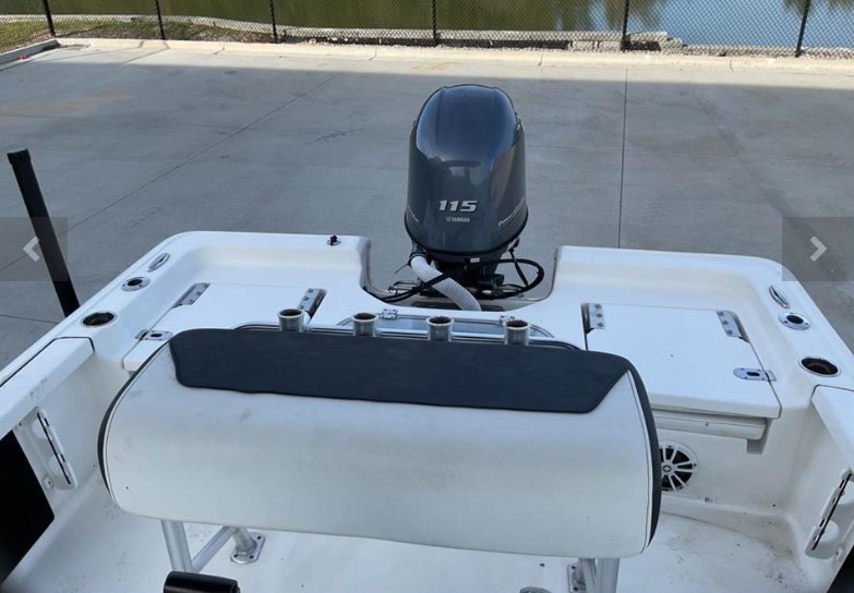 2022 TIDEWATER 1910 BAY MAX - $34,500