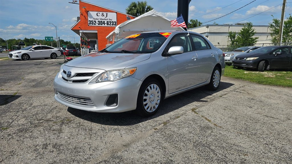 2012 Toyota Corolla L photo
