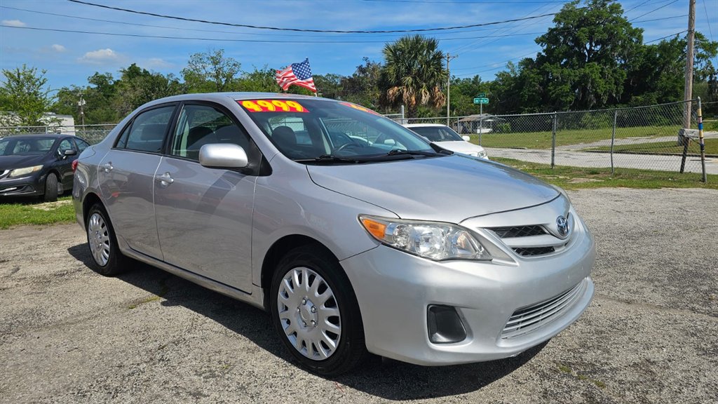 2012 Toyota Corolla L photo