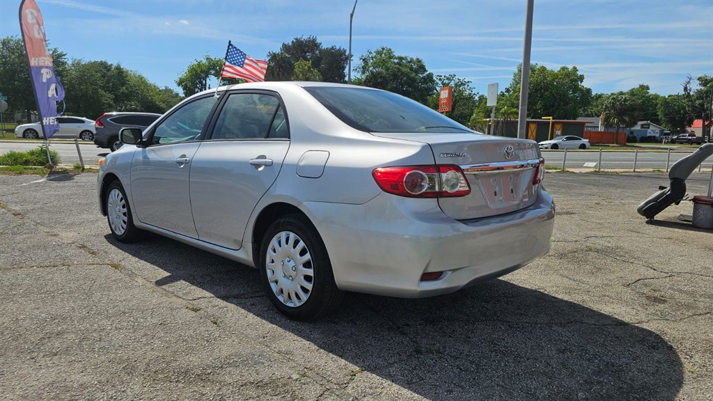 2012 Toyota Corolla L photo