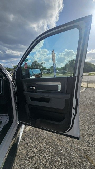 2019 RAM 1500 DS SLT photo