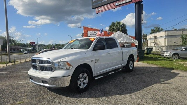 2019 RAM 1500 DS SLT photo
