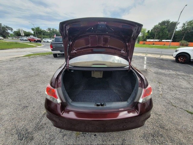 2010 Honda Accord LX-P photo