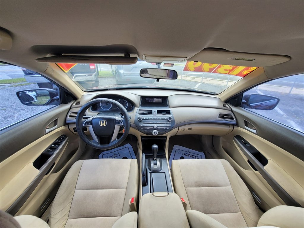 2010 Honda Accord LX-P photo