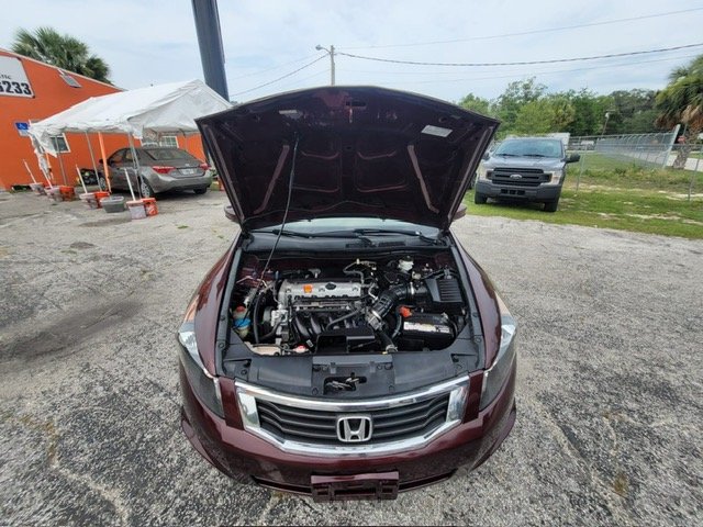 2010 Honda Accord LX-P photo