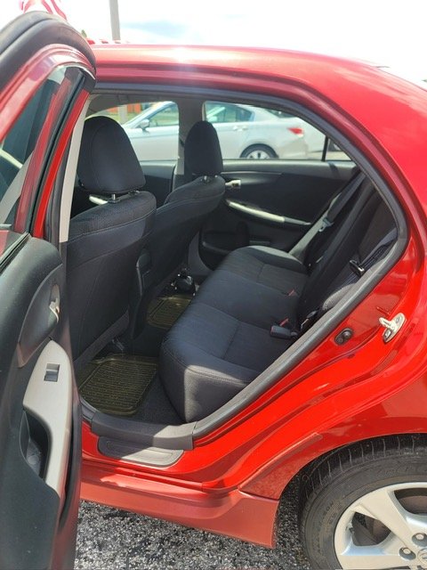 2013 Toyota Corolla - $8,999