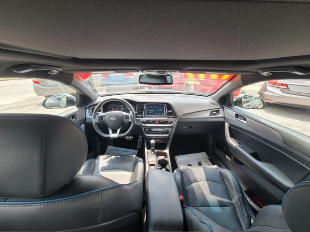 2019 Hyundai Sonata - $10,999