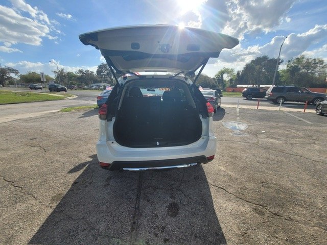 2018 Nissan Rogue - $10,999