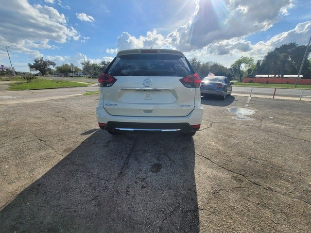 2018 Nissan Rogue - $10,999