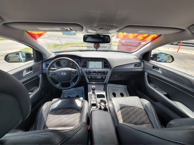 2015 Hyundai Sonata - $8,999