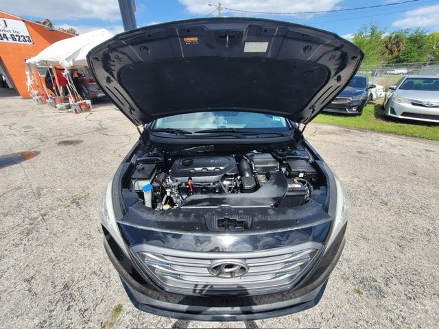 2015 Hyundai Sonata - $8,999