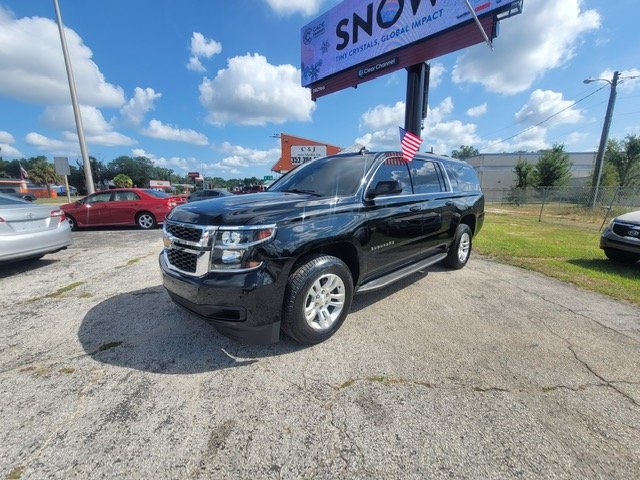 2016 Chevrolet Suburban - $17,999