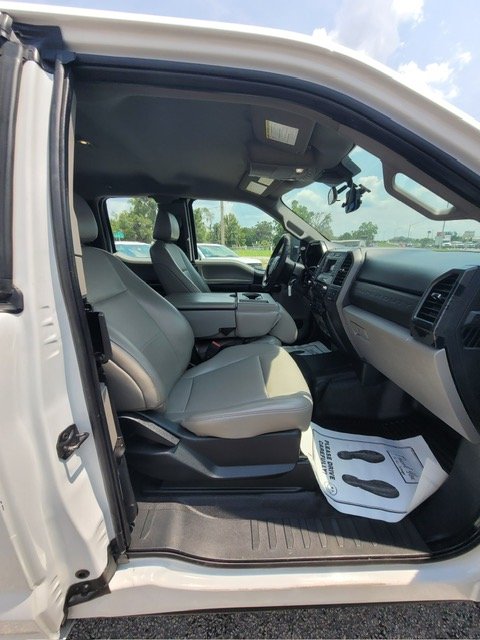 2020 Ford F250 - $17,999