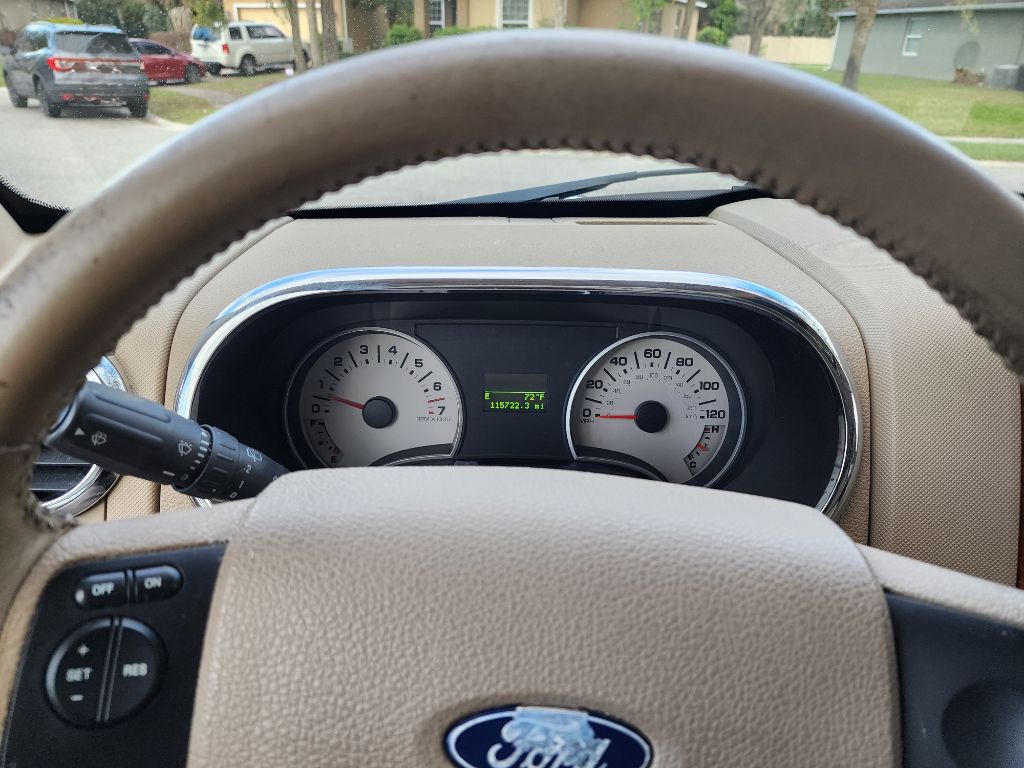 2007 Ford Explorer Eddie Bauer photo