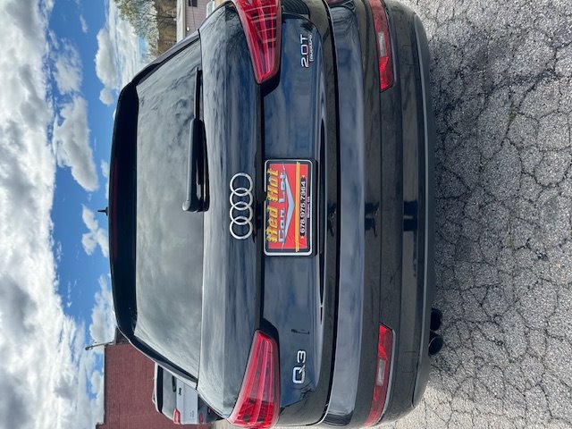 2017 Audi Q3 Premium photo