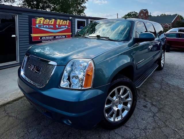 2009 GMC Yukon XL SLT 1500 photo