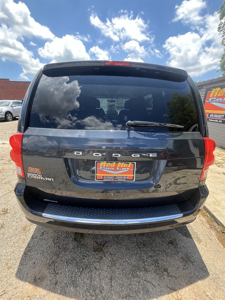 2014 Dodge Grand Caravan SE photo