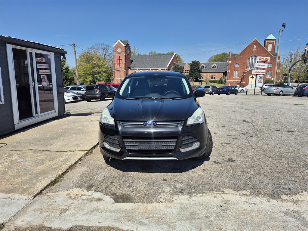 2013 Ford Escape - $13,999