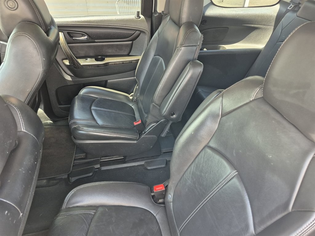2016 GMC Acadia