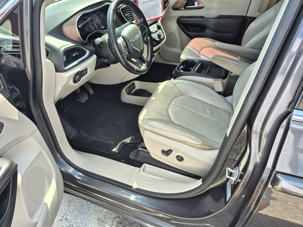 2017 Chrysler Pacifica