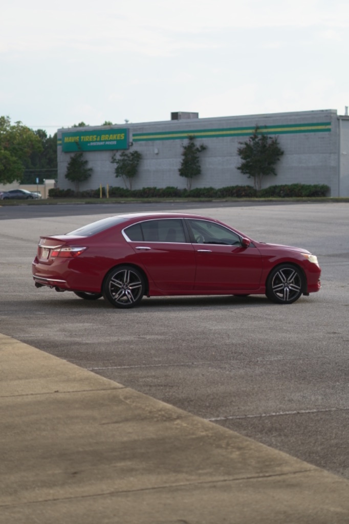 2016 Honda Accord Sport photo