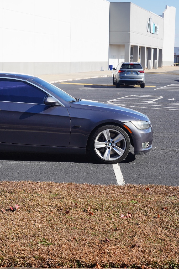 2008 BMW 3-Series 335i photo
