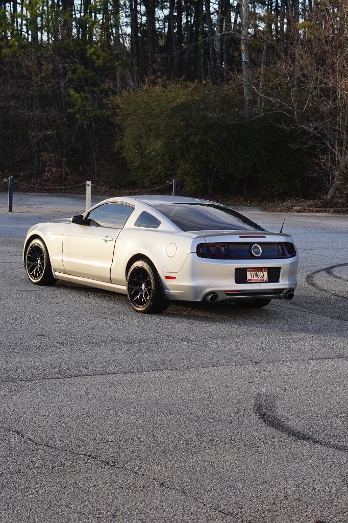 2014 Ford Mustang GT photo