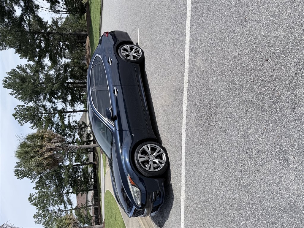 2015 INFINITI Q70 - $11,000