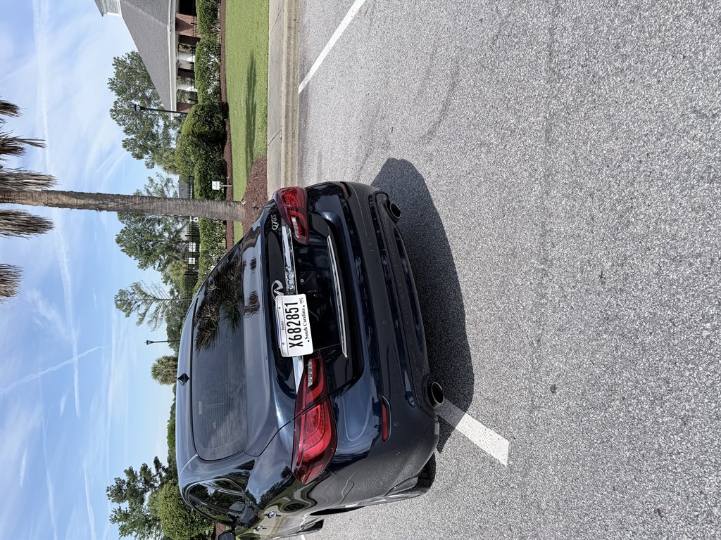 2015 INFINITI Q70 - $11,000