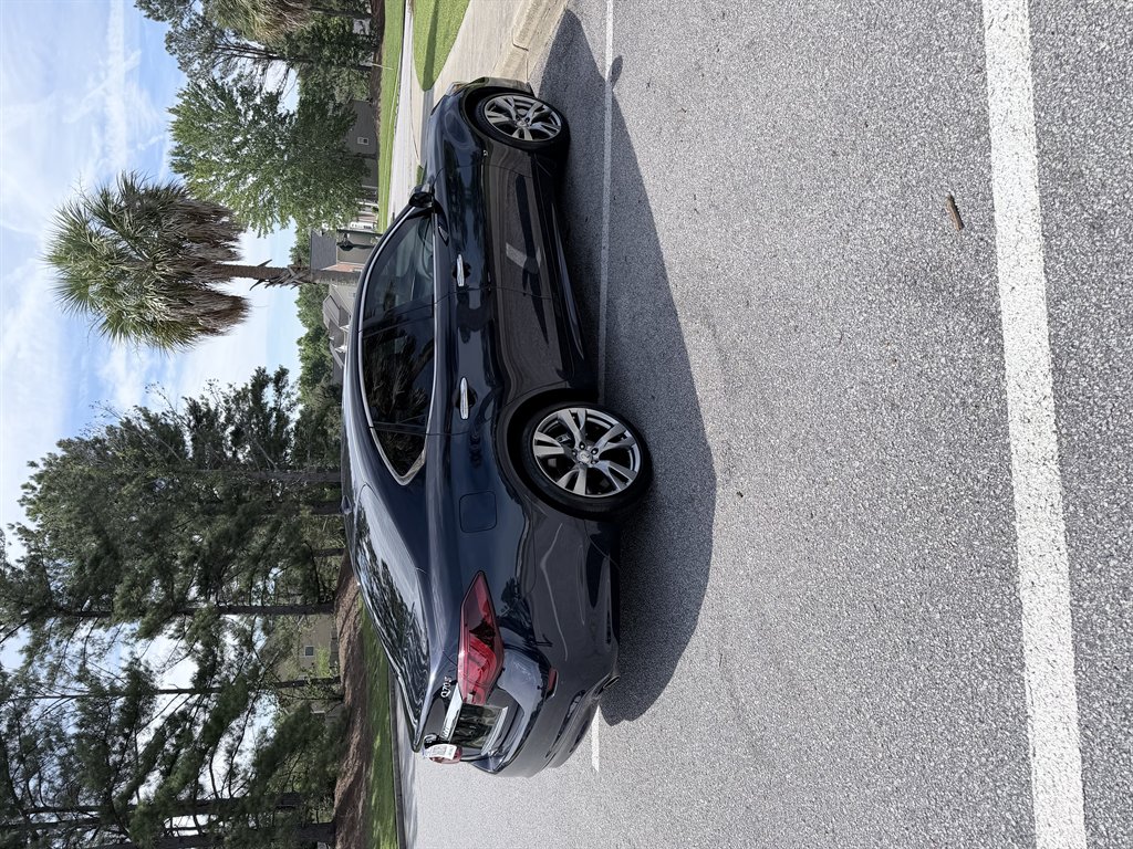 2015 INFINITI Q70 - $11,000